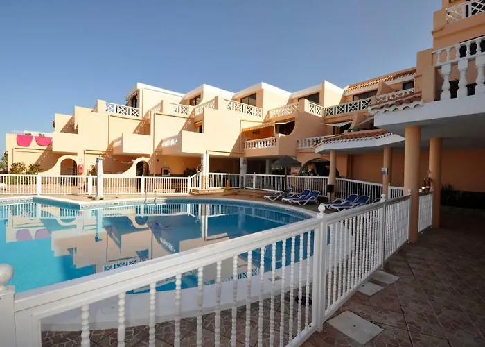Paradise Court 29 Wifi Pool شقة *